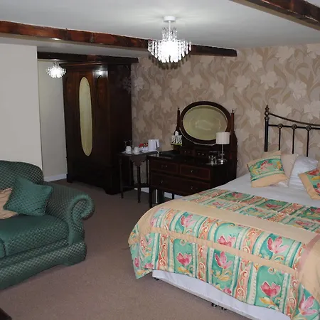 Hotel Sykes's House